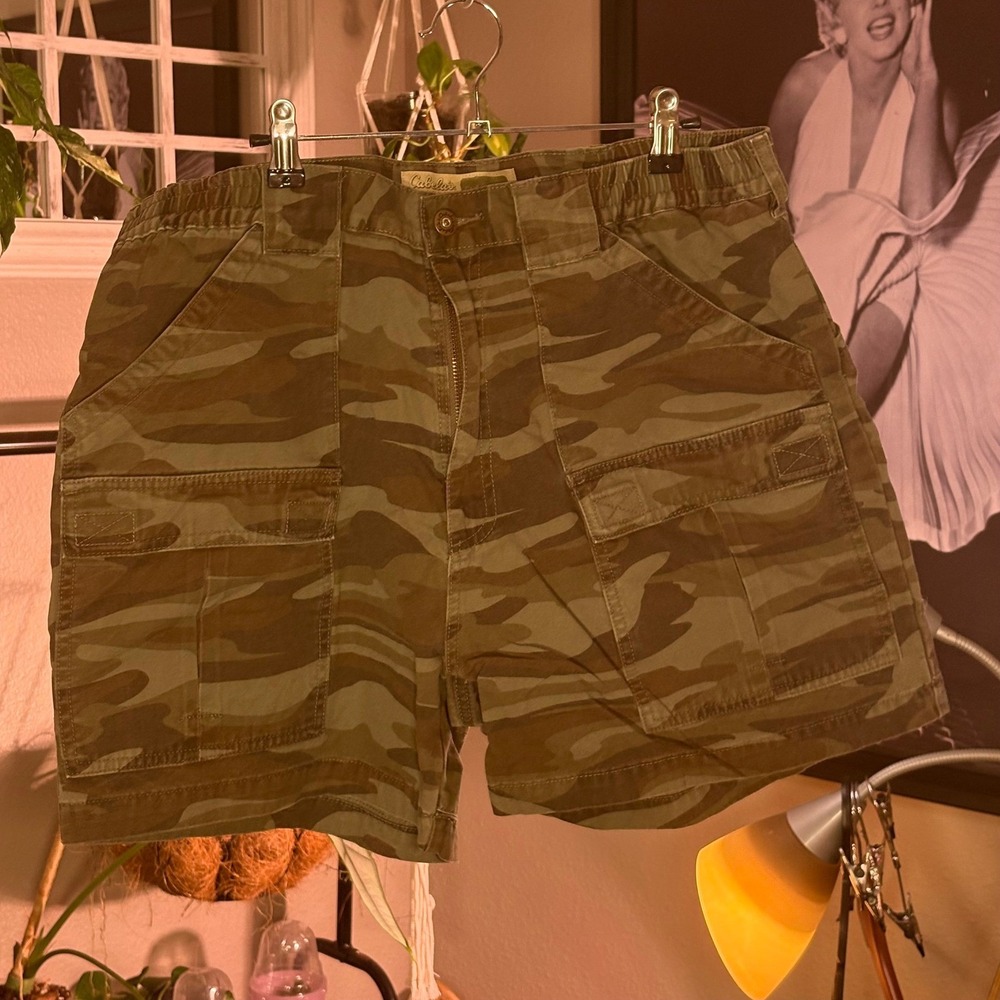 Cabela's Outdoors Camo Cargo Shorts Men's‎ Size 36
